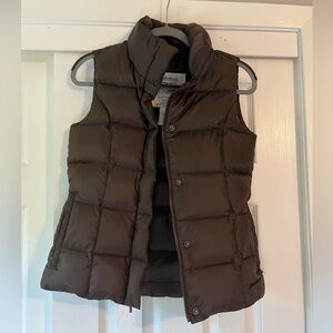 EDDIE BAUER premium goose down puffer vest